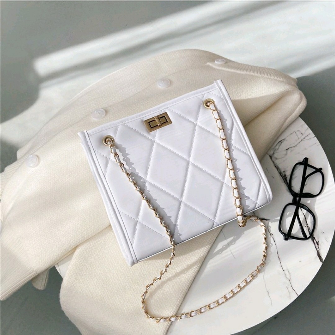 Sling bag outlet chanel murah