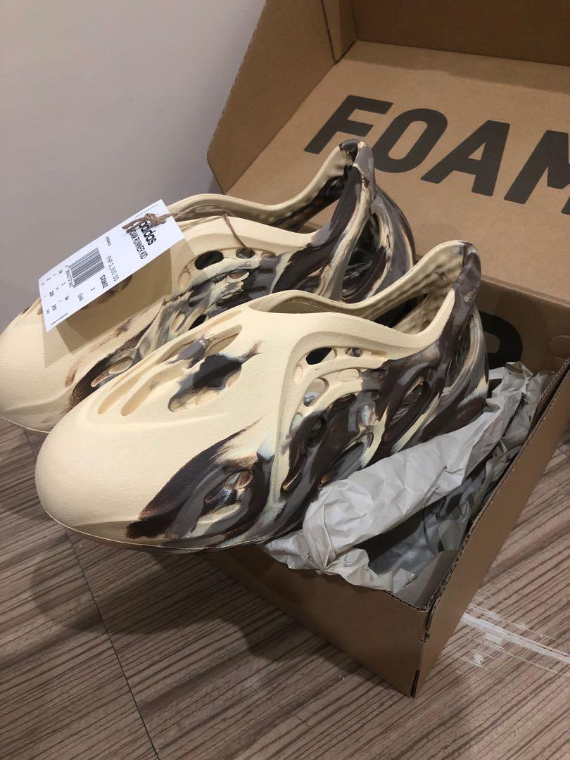 Adidas yeezy foam runner for kids US2 