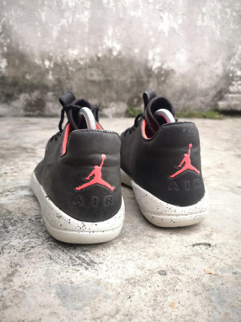 Air Jordan Eclipse Holiday