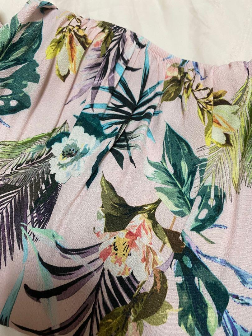 Bershka Floral Off Shoulder Top in Baby Pink, Women's Fashion, Tops