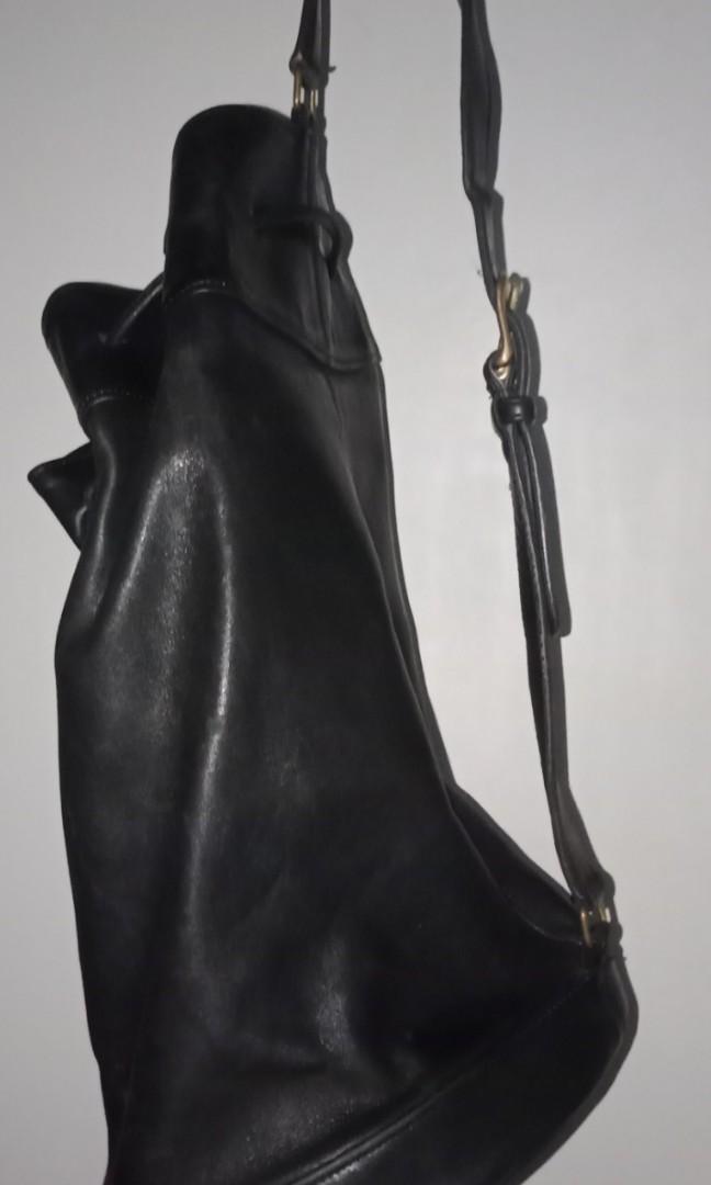 Coach Drawstring Leather Sling /Large Backpack/ Body Bag (Category: Luxury Bags & Wallets) located in Manila. Submitted by cleviticus (Listing ID 1105440950, Image 3). Description: Back pack Bag/ Large Body Bag. Vintage. Genuine Leather. Onhand, shipped from USA. (Can avail SHOPPEE Checkout, they have spaylater that you can avail also.).