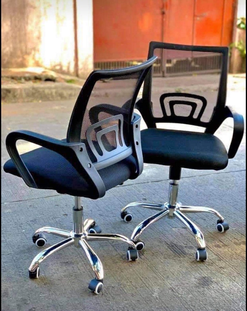 COMPUTER TABLE CHAIR SET, Computers & Tech, Desktops on Carousell