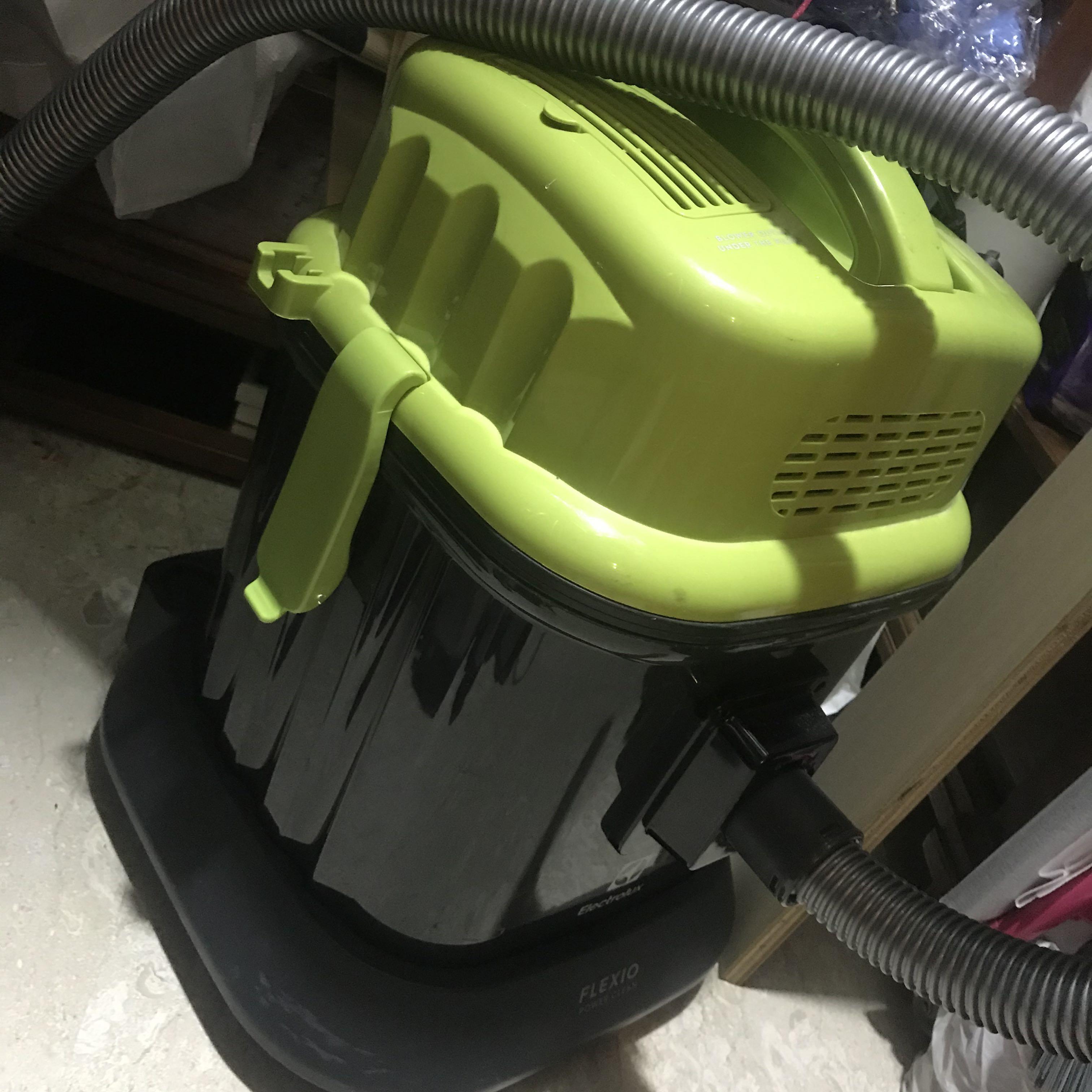 Electrolux Flexio Power Clean Wet & Dry, TV & Home Appliances, Vacuum Cleaner & Housekeeping on