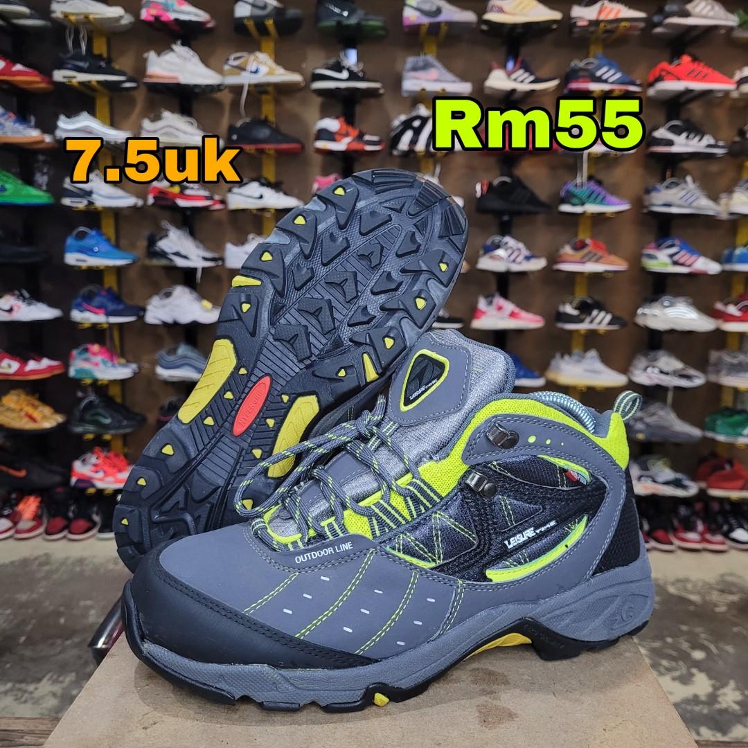 Kasut cheap hiking nike