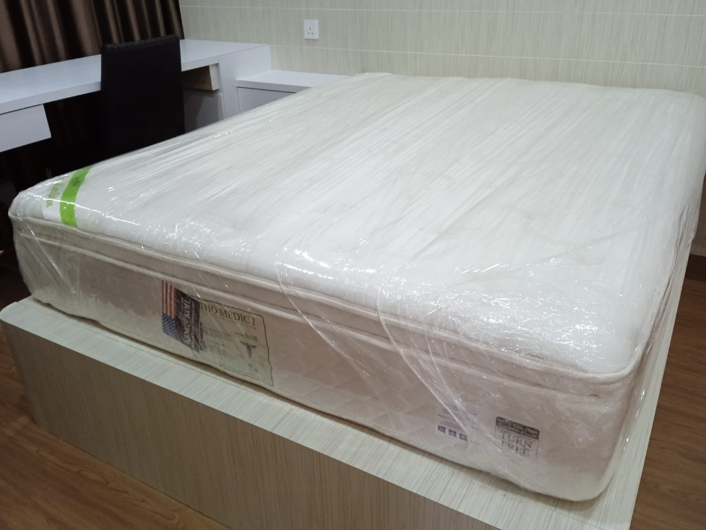 King Koil Queen Size Ortho Medic Mattress, Furniture & Home Living
