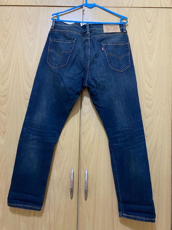 Discontinued Levi's Strauss 522 Slim Fit Tapered Jeans, Men's Fashion,  Bottoms, Jeans on Carousell