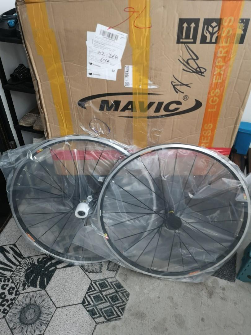 Drink water Uiterlijk Bestrating Mavic crossride 700c 29er wheelset V brake & centerlock disc rotor  compatible (quick release) for both mountain bike and road bike, Sports  Equipment, Bicycles & Parts, Parts & Accessories on Carousell