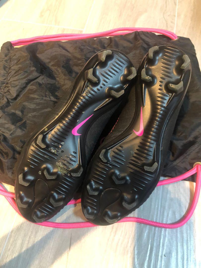 nike mercurial black pink