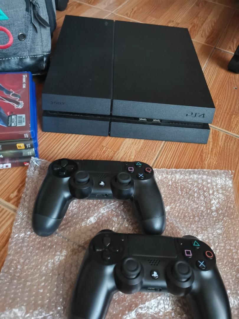 Playstation 4 Set 1 TB TRADE (Category: PlayStation) located in Manila. Submitted by ronzky19 (Listing ID 1105348778, Image 2). Description: Ps4 1TB with Box and Bag two ds4 controller with 7 fascinating games, hdmi cable items at paco manila. Willing to TRADE for your Nintendo Switch V2 with games Note ace combat 7 SOLD not included instead replace by Miles Morales.