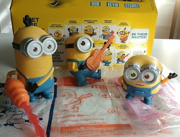 22 Sale Pre Loved Mcdonald S Happy Meal 15 Minions Complete Set Of 10 Hobbies Toys Toys Games On Carousell