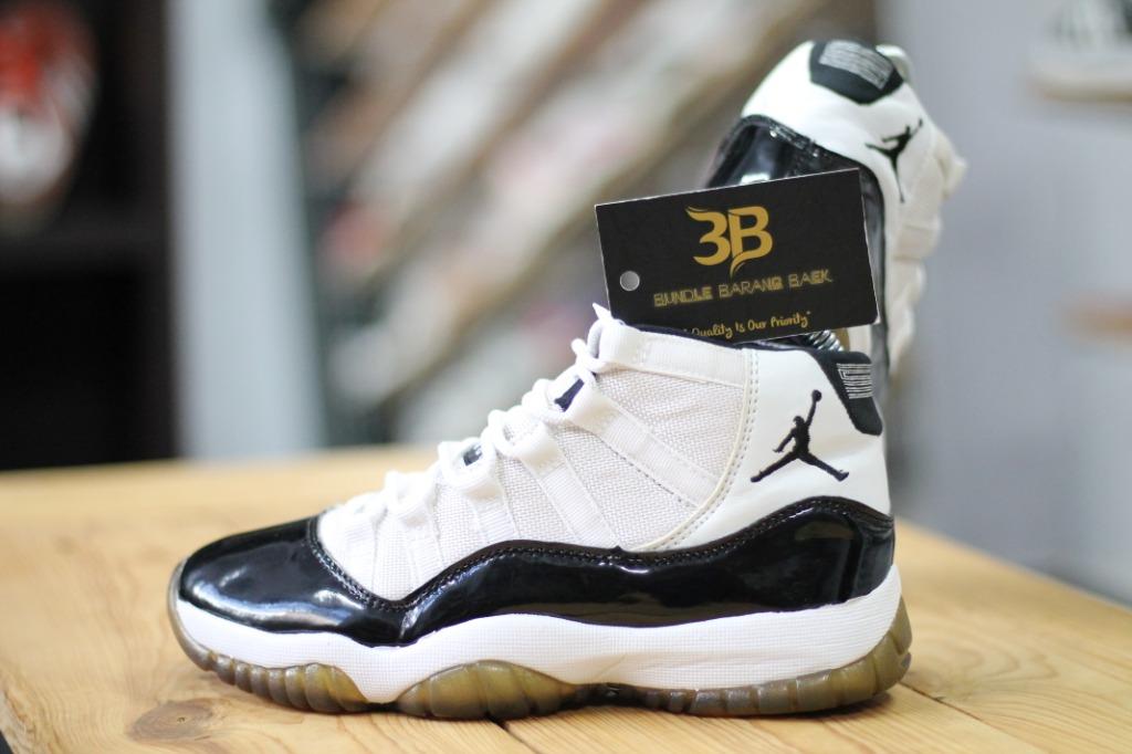 Jordan concord 11 size 4 shop