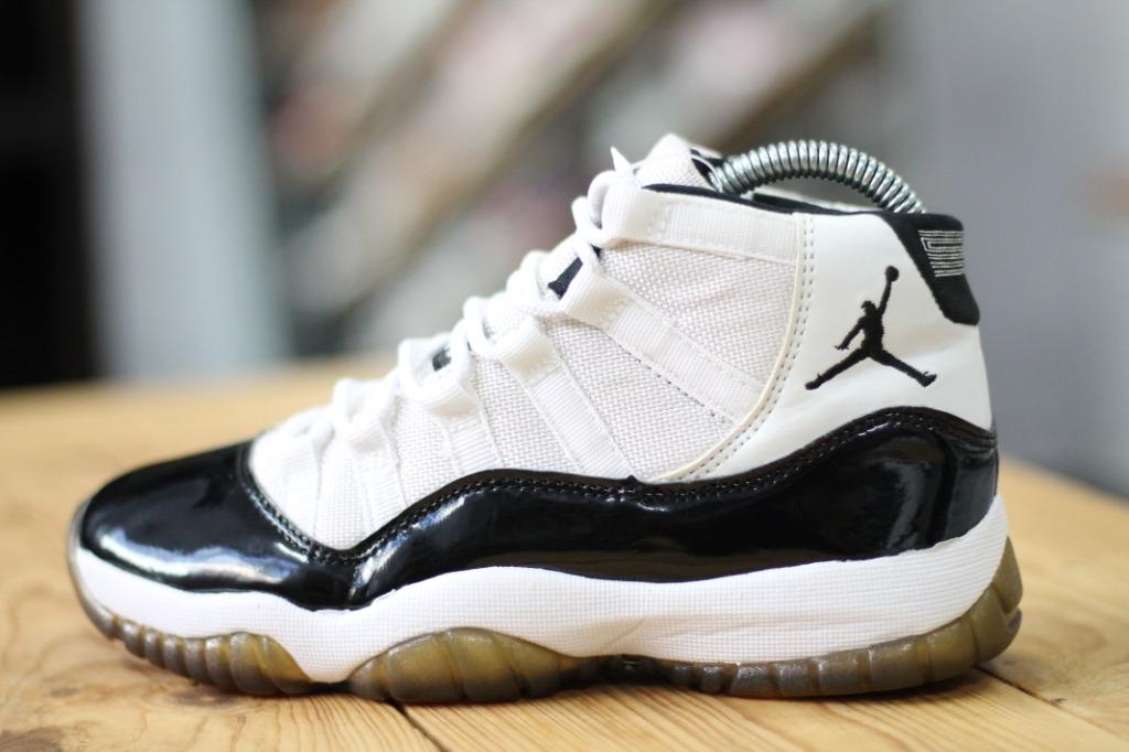 Jordan 11s size 4 clearance