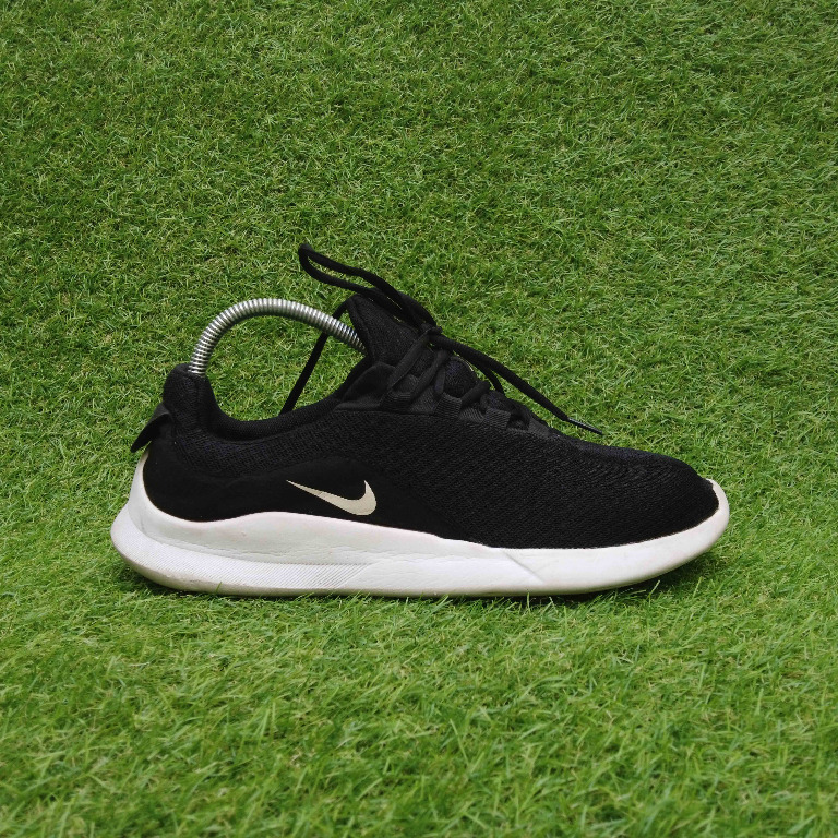 Sepatu nike viale clearance