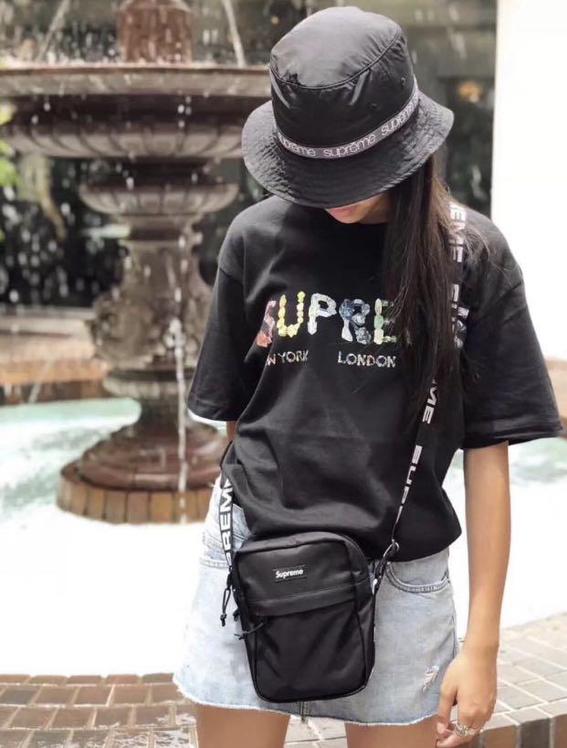 Supreme rocks tee black on sale