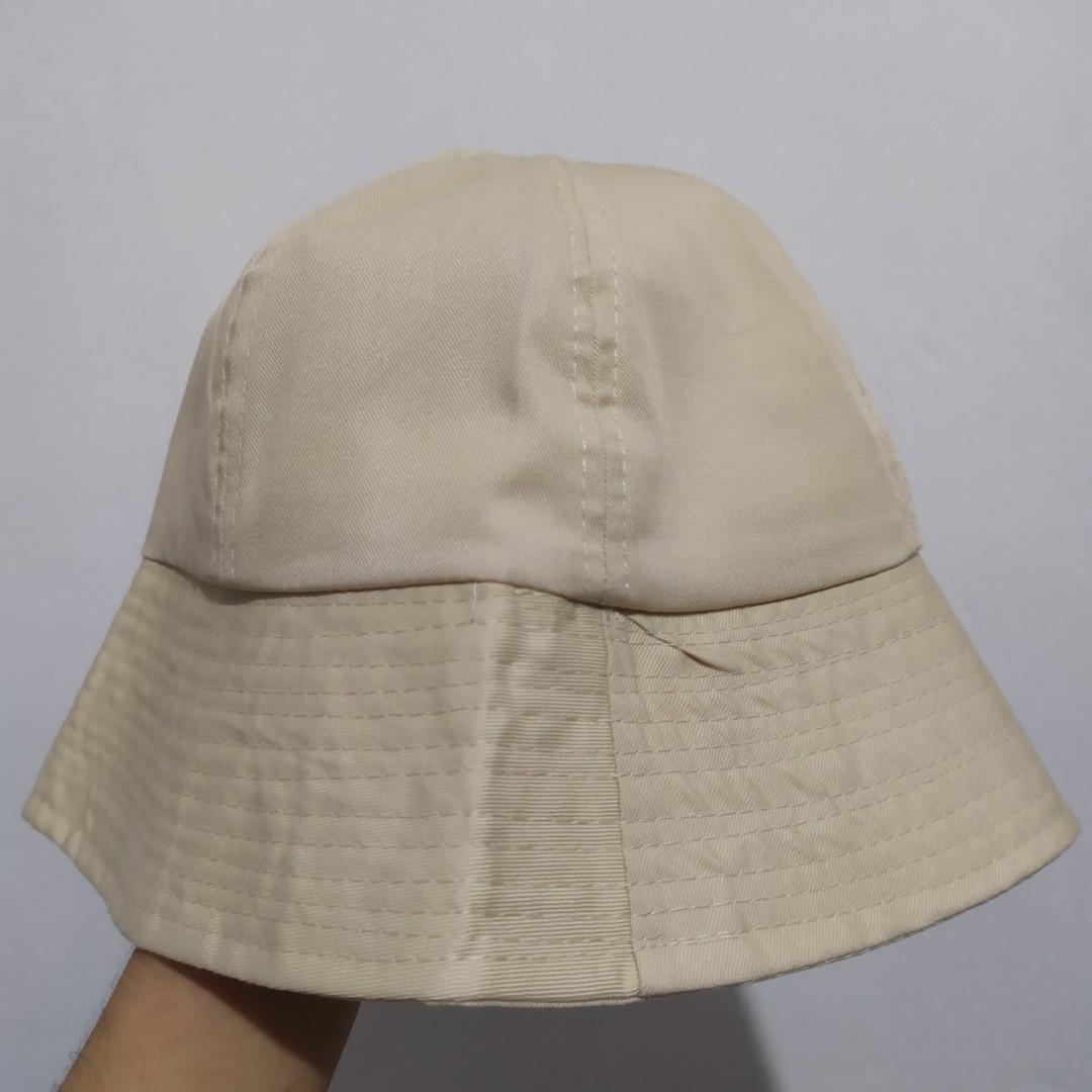 FREE ONGKIR Topi Bucket Hat Cream 