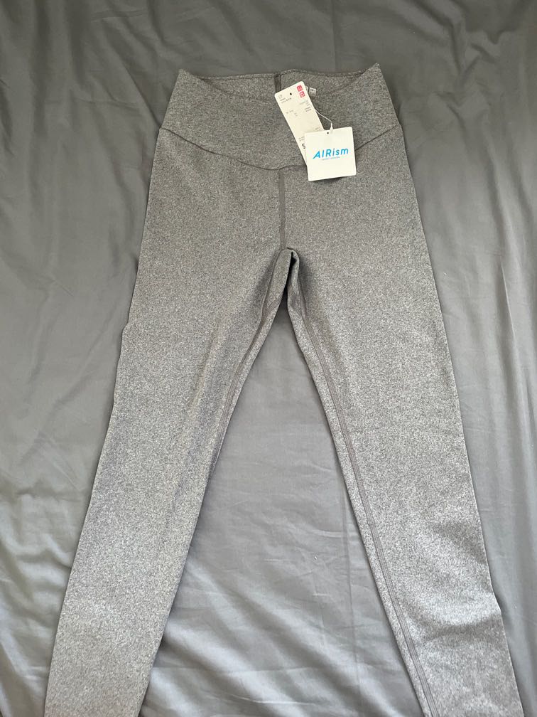 Uniqlo yoga pants, Women's Fashion, Activewear on Carousell