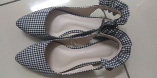 (Category: ) located in . Submitted by raluqa_ (Listing ID 1105450827, Image 1). Description: .