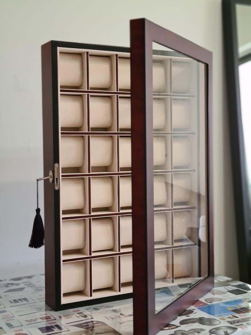 30 slot shop watch case