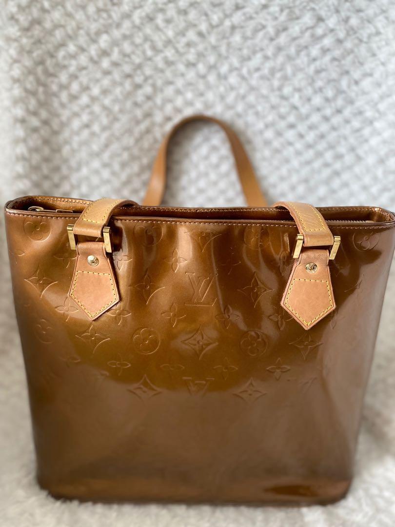 Authentic Louis Vuitton Vernis Houston Shoulder Hand Bag Perle M91342  LV0002