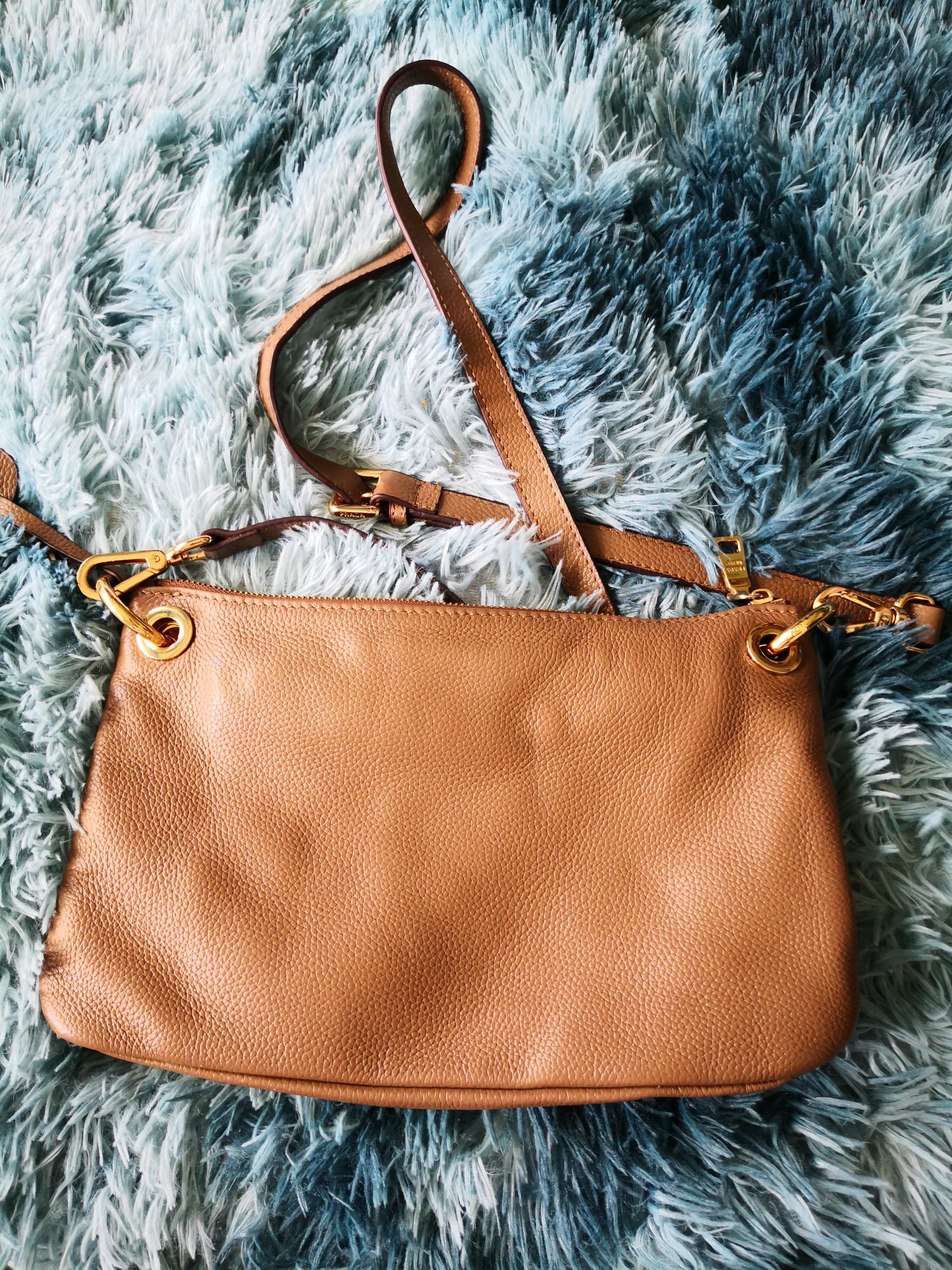 thrifted prada bolsa