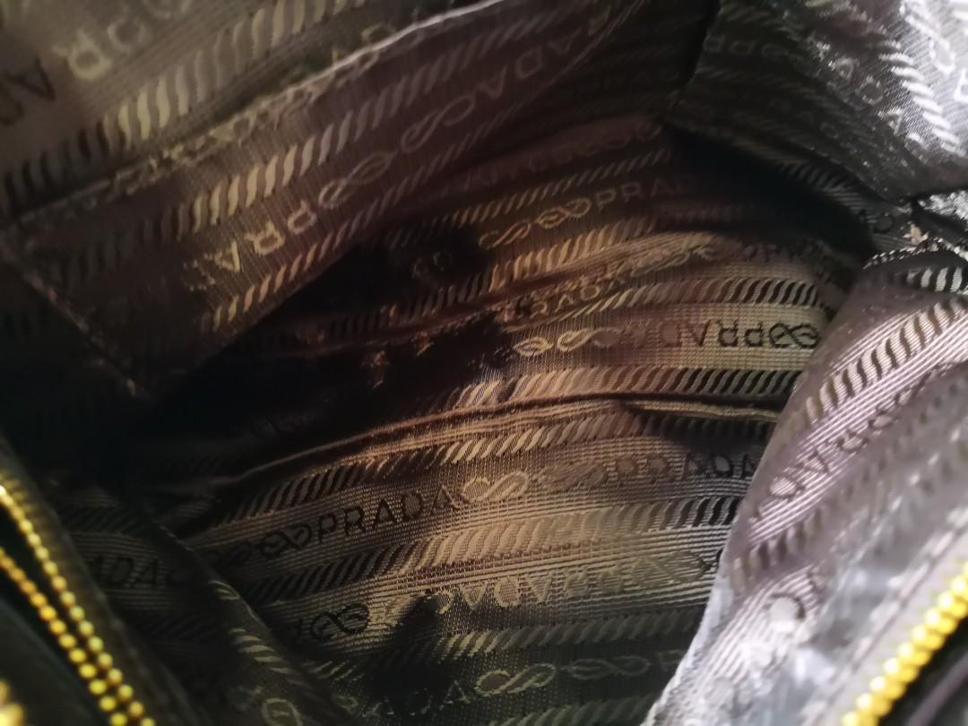 thrifted prada bolsa