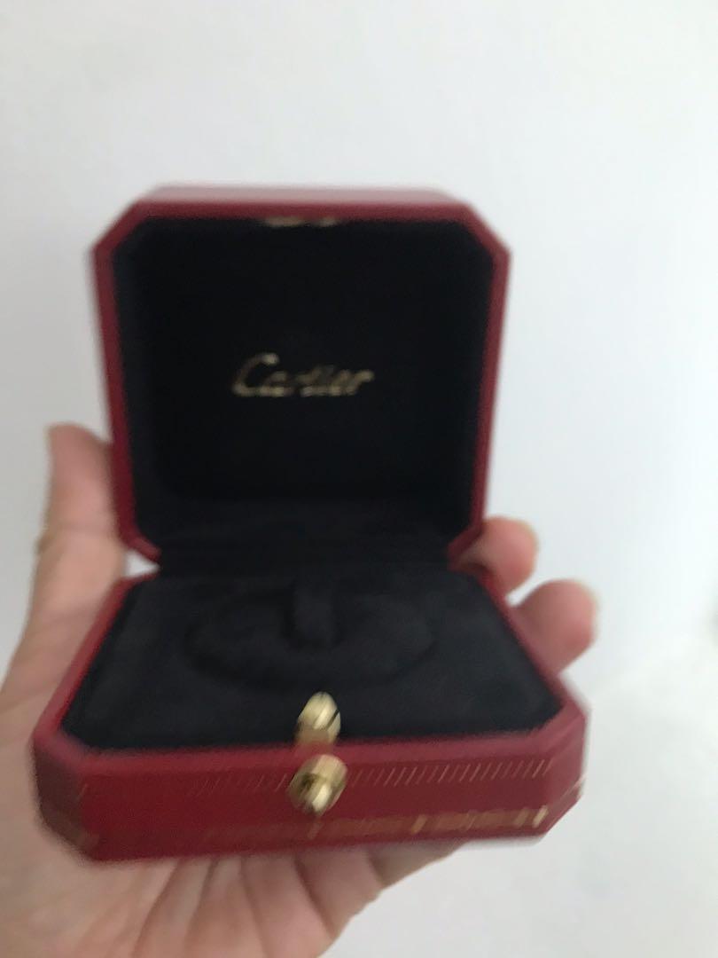 Cartier ring new arrivals holder
