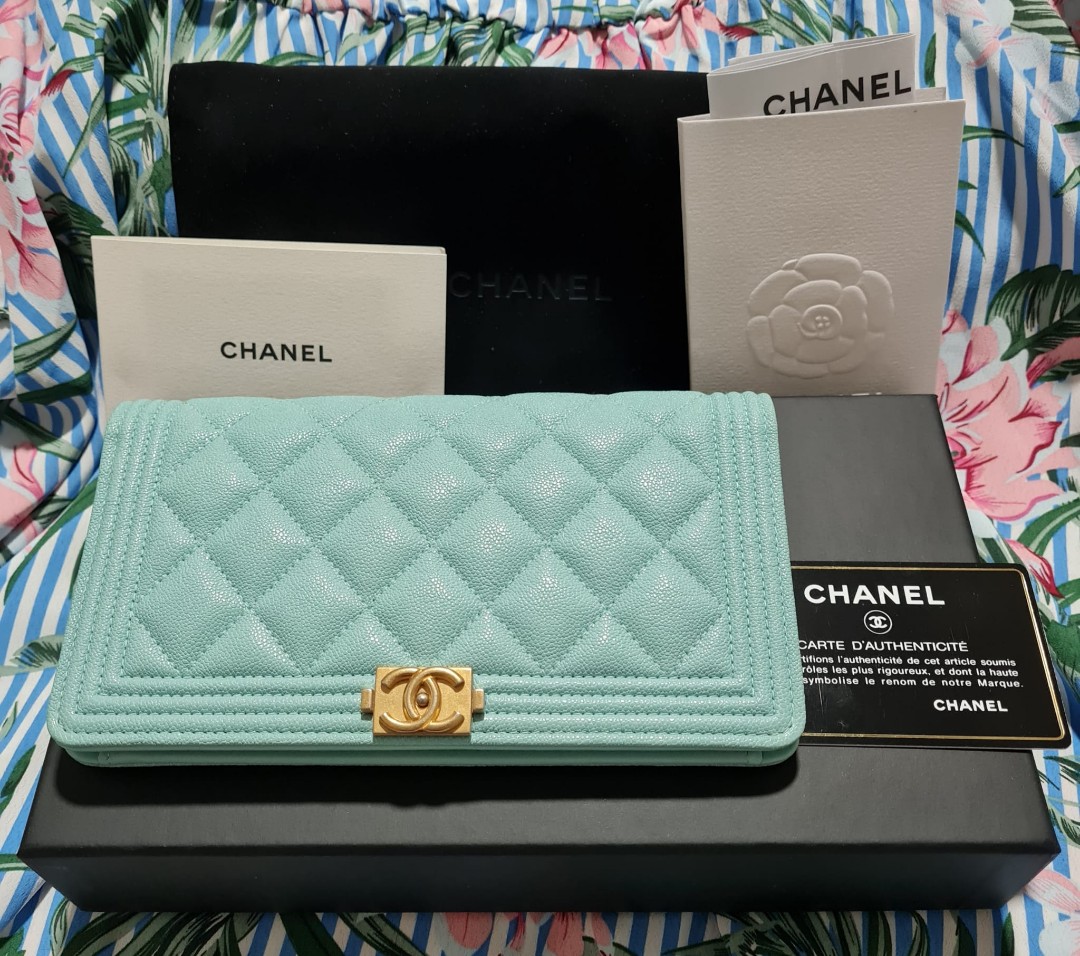 chanel tiffany blue wallet