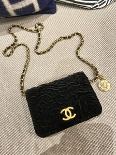 (Category: ) located in . Submitted by shopandsin (Listing ID 1105608579, Image 1). Description: .