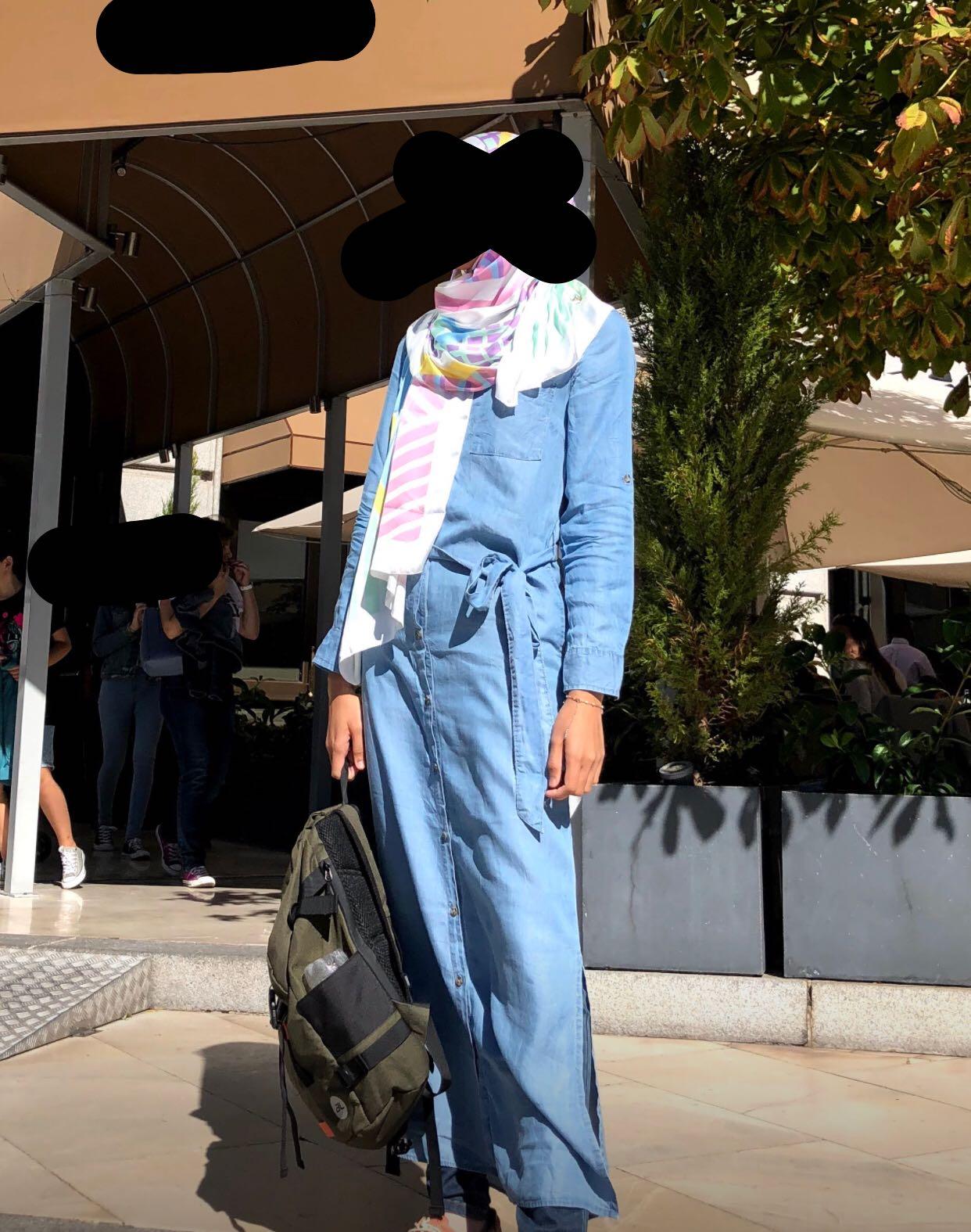 15 Stylish Boyfriend Jeans Outfit Ideas - Hijab Fashion Inspiration
