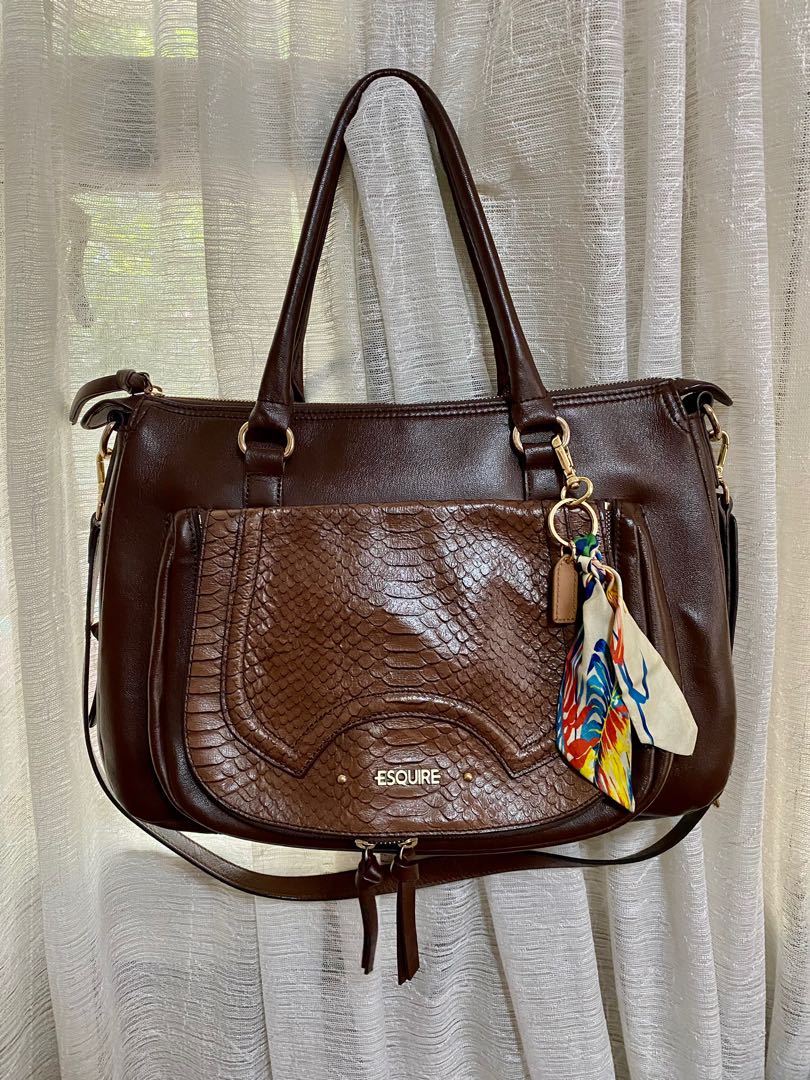 Esquire Bag, Women's Fashion, Bags & Wallets, Shoulder Bags on Carousell