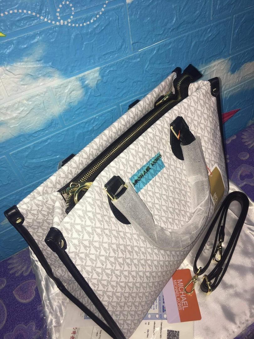 Michael kors bags hong kong price new arrivals