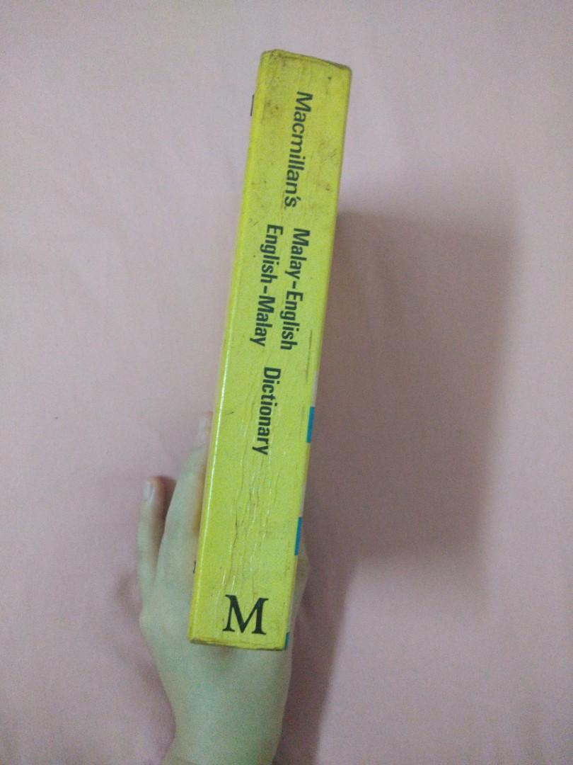Macmillan S Malay English Dictionary Books Stationery Books On Carousell
