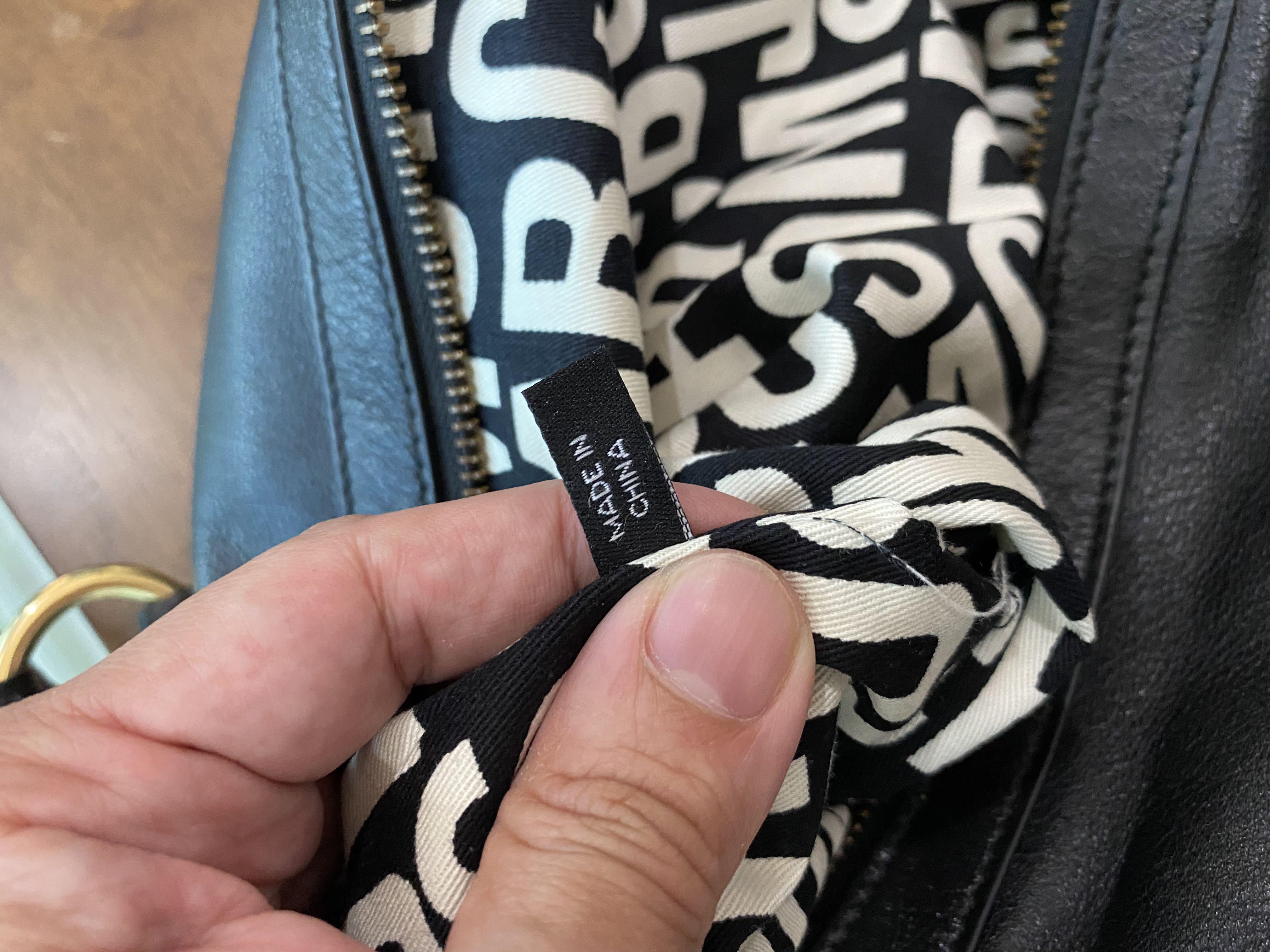 Marc jacobs ykk 2025 zippers