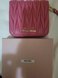 （分類：）位於 。 由 white0415 提交（商品編號 1105577357，圖片 1）。簡介： 。