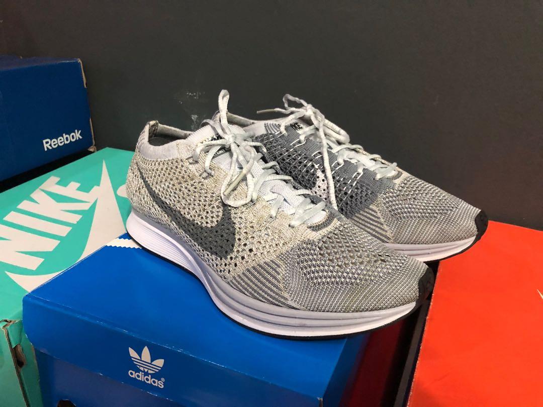 NIKE FLYKNIT RACER PLATINUM