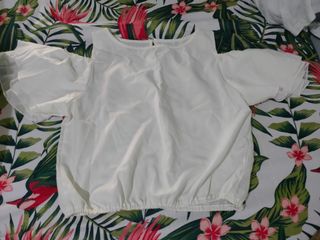 (Category: ) located in . Submitted by _apparels_ (Listing ID 1105672182, Image 1). Description: .
