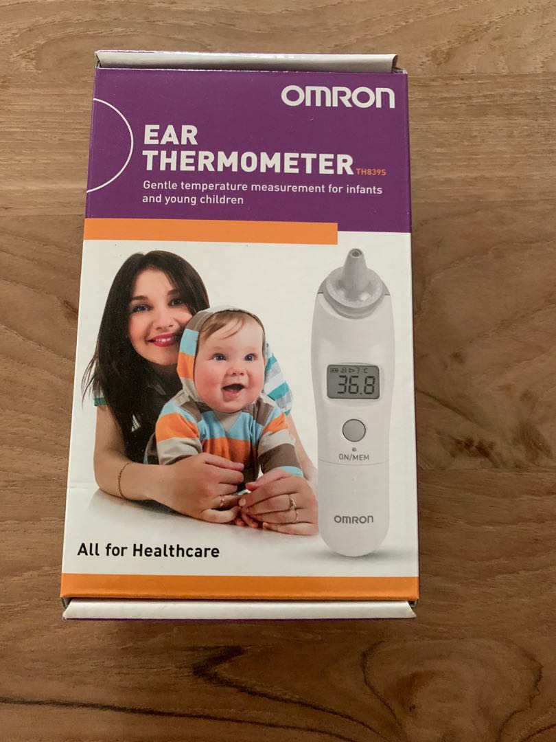 Omron Ear Thermometer, Health & Nutrition, Thermometers on Carousell