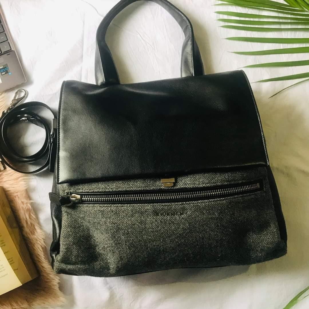 givenchy pandora pure medium