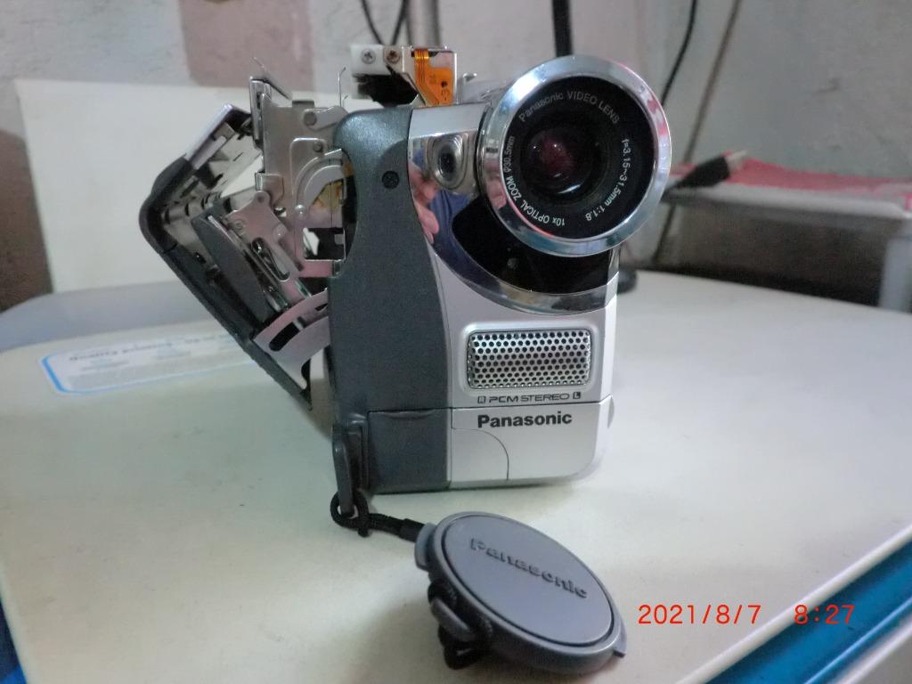 Panasonic NV-GS5 with issue, Photography, Video Cameras on Carousell