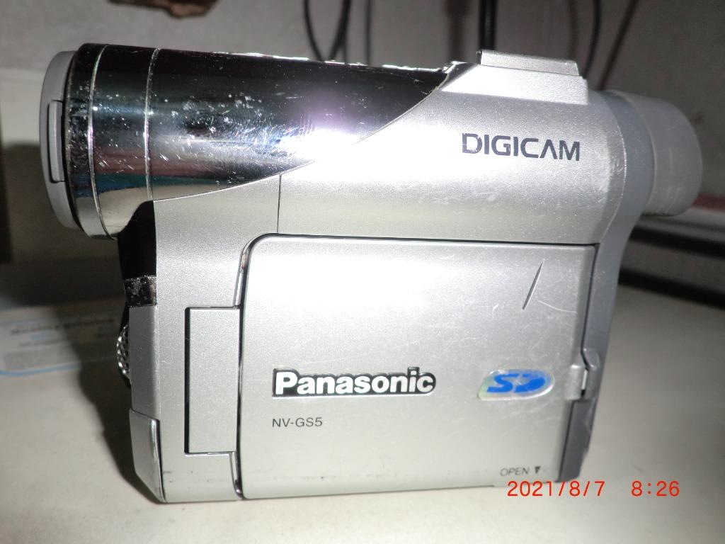 Panasonic NV-GS5 with issue, Photography, Video Cameras on Carousell
