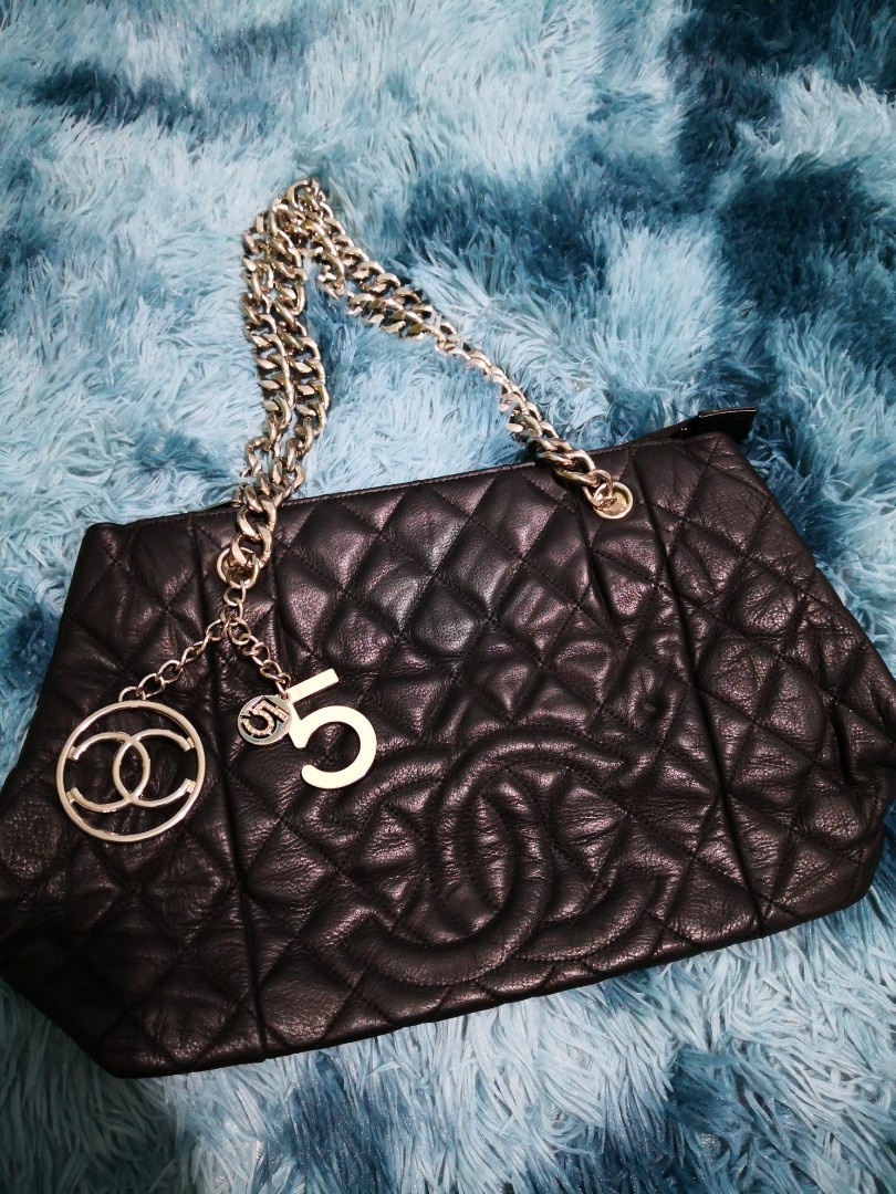 Chanel quilted hand bag Clearance