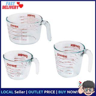 Vintage PYREX - Borosilicate Glass Cookware - Measuring Cup 0.5 L