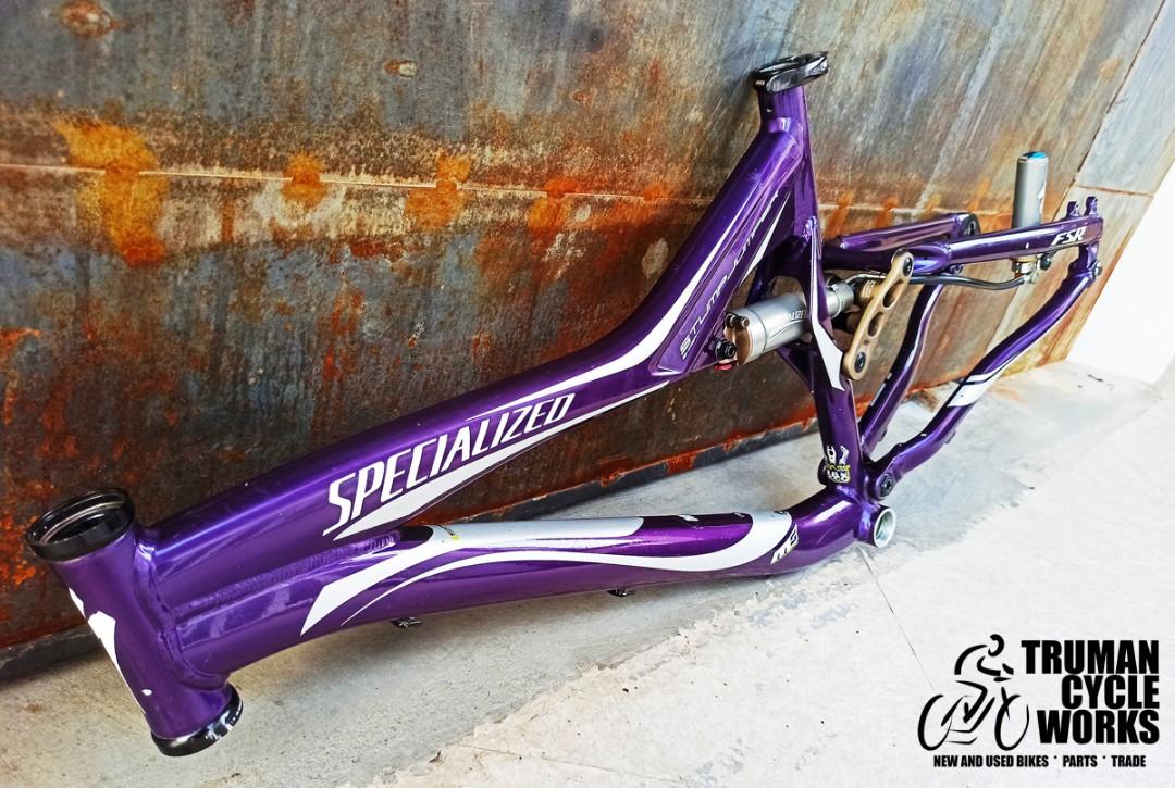 Specialized Stumpjumper FSR bike frame (Category: Bicycles) located in San Juan City. Submitted by jason.monteverde (Listing ID 1105661366, Image 3). Description: Specialized Stumpjumper FSR Full suspension mountain bike frame. Medium, 26er. Fits 27.5 x 2.10. Rides like a small, ideal for 5'3" to 5'10" Original factory paint, has some scratches and cable rub. No cracks or dents. Specialized rear air shock still has good bounce and play, but Brain