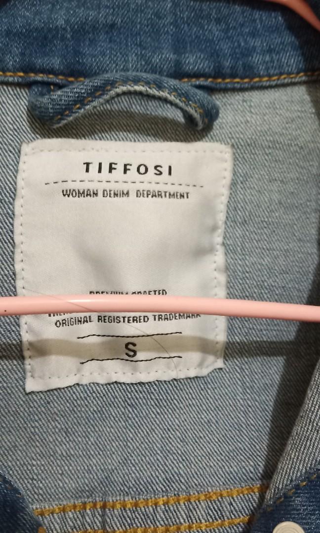 Tiffosi Original Denim Jacket (Category: Coats, Jackets and Outerwear) located in Angeles City. Submitted by 3JSale (Listing ID 1105714252, Image 3). Description: Tipposil Denim Jacket Small.on tag but American size. Hard denim but stretchable..