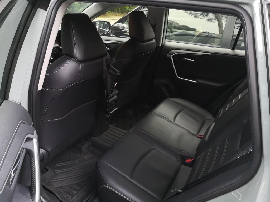 Toyota Rav4 2 0 A 車 車輛放售 Carousell
