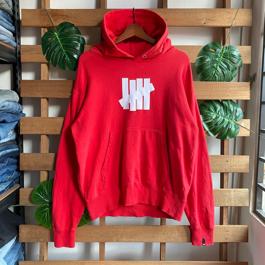 Undefeated hoodie hot sale