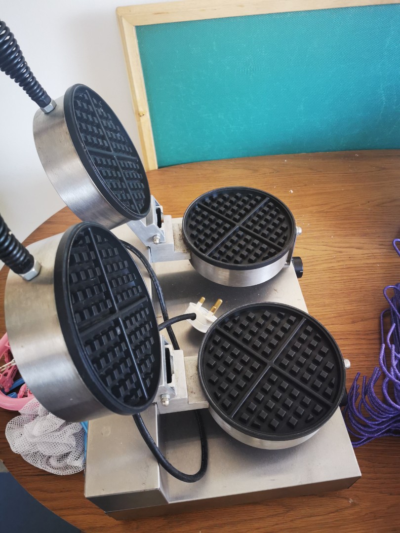 Waffles Machines, TV & Home Appliances, Kitchen Appliances, Ovens