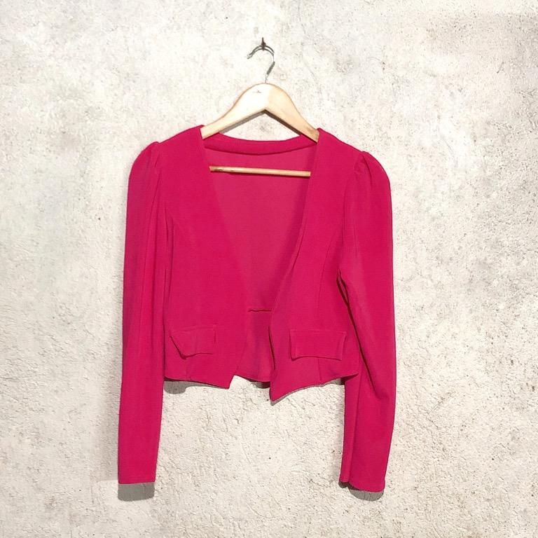 Women's Pink Cropped Blazer (Category: Coats, Jackets and Outerwear) located in Mandaluyong City. Submitted by junos.mnl (Listing ID 1105643260, Image 3). Description: Pink Cropped Blazer / XS-S / P150 To have bright start of a day✨ ⠀⠀⠀⠀⠀⠀⠀⠀⠀ Shoulder: 13in Bust: 16in Length: 17in ⠀⠀⠀⠀⠀⠀⠀⠀⠀ *actual color may vary due to lighting* .