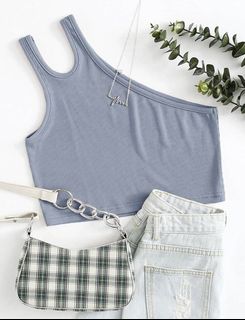 (Category: ) located in . Submitted by rerun_preloved (Listing ID 1105563211, Image 1). Description: .