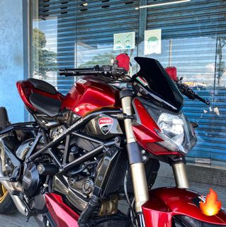 (Category: ) located in . Submitted by g.c.ann_motor (Listing ID 1105933366, Image 1). Description: .